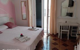 Enza Room'S Amalfi Coast Affittacamere